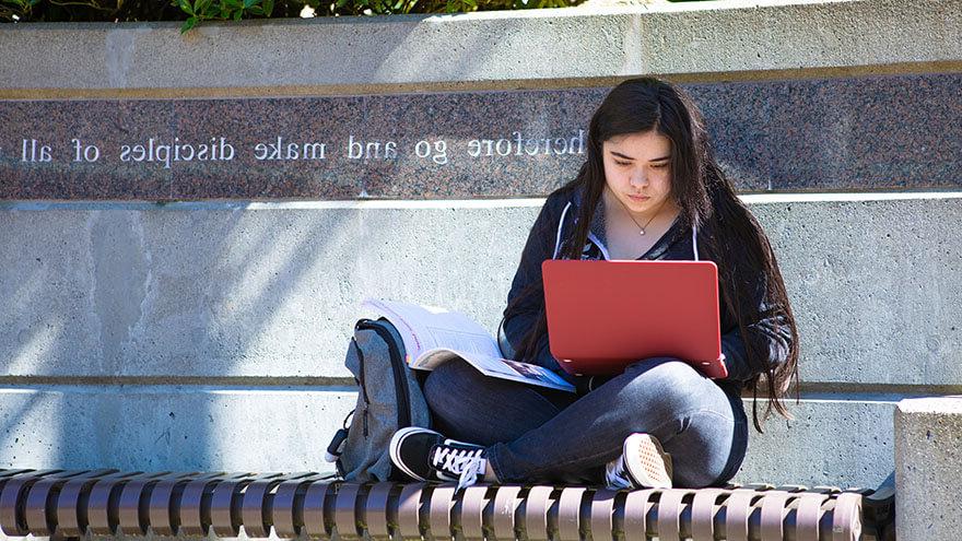 An SPU student studies in Tiffany Loop | photo by Lynn Anselmi